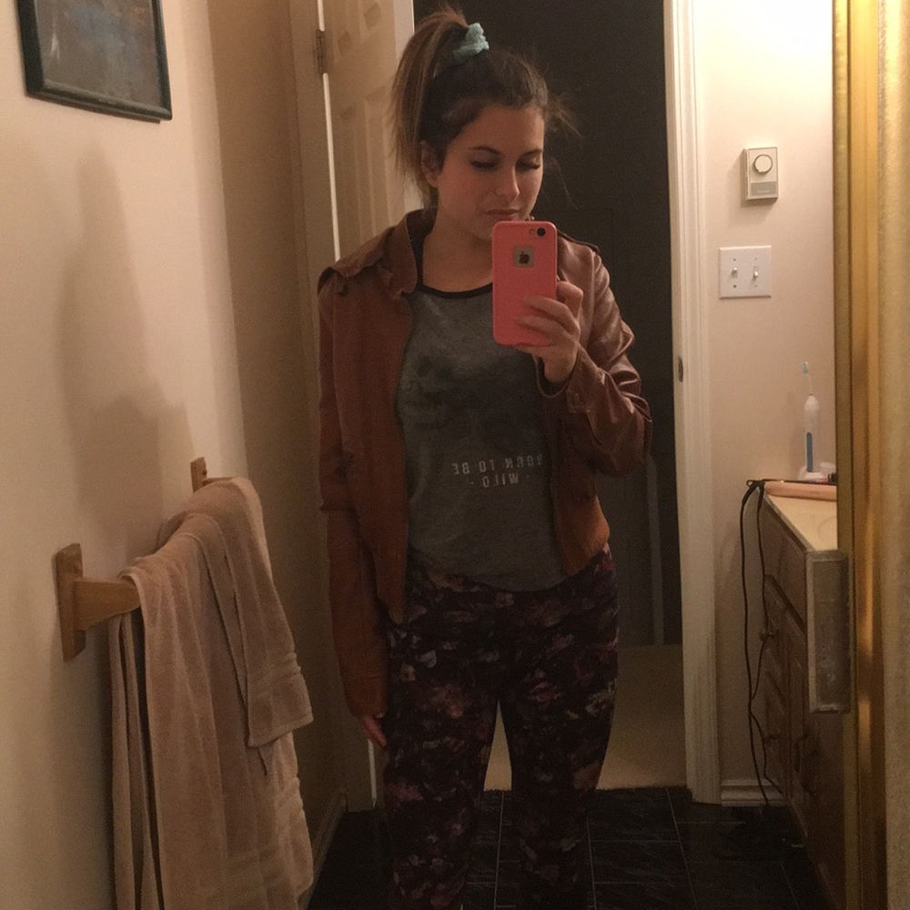 Faux leather jacket - Picture 3 of 3
